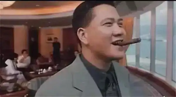 大背头代表香港电影的辉煌,能和周润发一较高下的只有两位