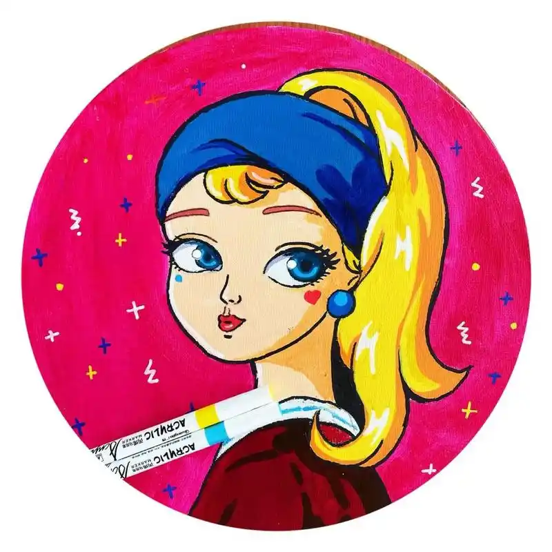丙烯马克笔带珍珠耳环的少女 今天来一副q版的戴珍珠耳环的少女