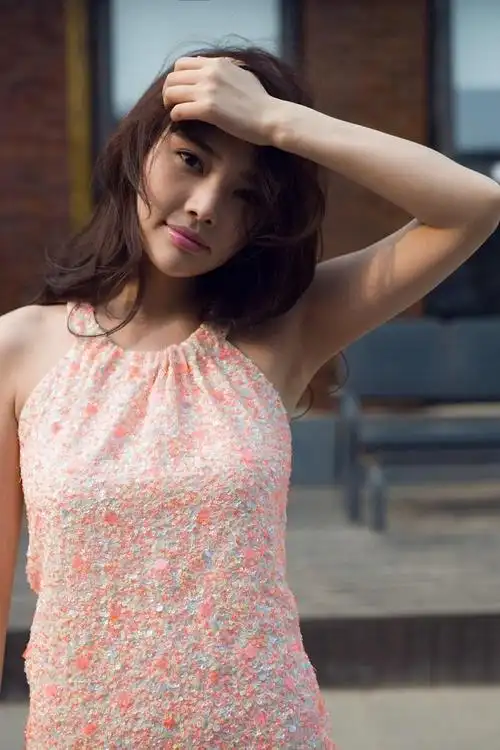 徐冬冬为什么有胸器女神之称其实是这样徐冬冬丰胸秘诀