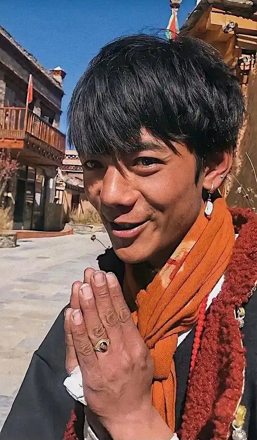 丁真的小白手来啦