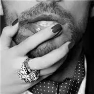 胡子拉碴的欧美大叔_男生头像_我要个性网