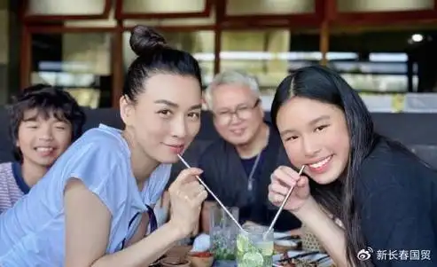 "张庭案"撤销后,一家四口首次出游,发文称"我在大笑"|张庭|达尔威