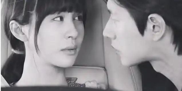 看了李菲儿的旧照才明白黄晓明金希澈为啥相继沦陷妩媚动人