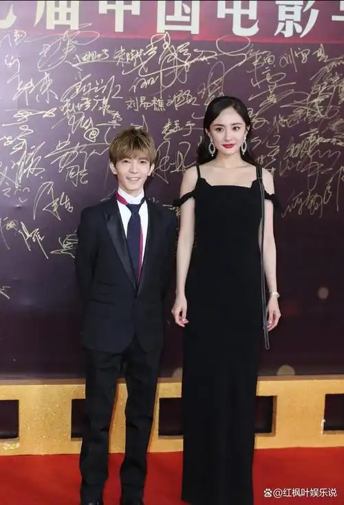 长得玉树临风,却输在"个子矮"上,这6位男星的身高太不懂事了