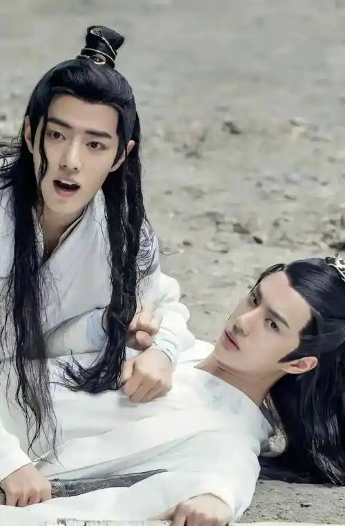 一问一答,,章子怡汪峰,白鹿,肖战王一博,张碧晨,太子爷男星,陈乔恩