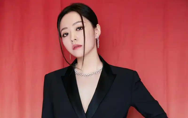 首页 桌面壁纸 大陆明星 张靓颖飒爽性感写真壁纸图片上一张 下一张