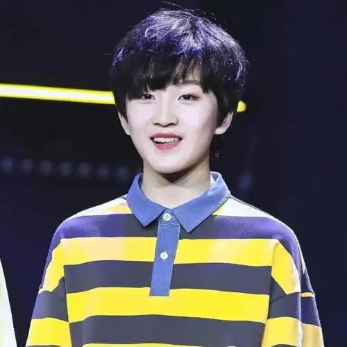 赵冠羽16岁生日快乐喔