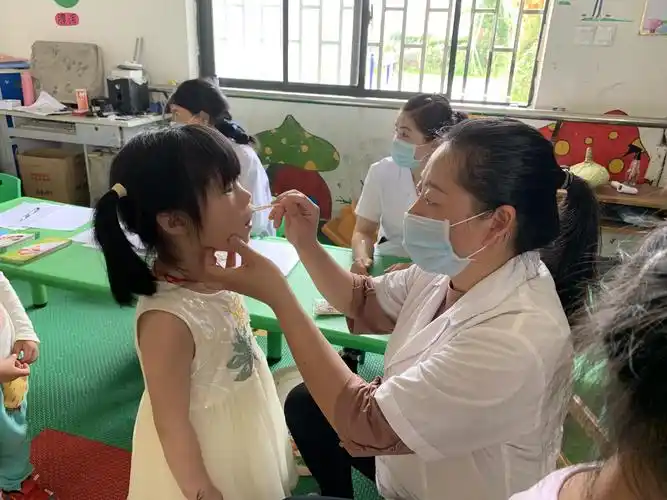 紫阳镇卫生院开展"六一体检"守护儿童健康