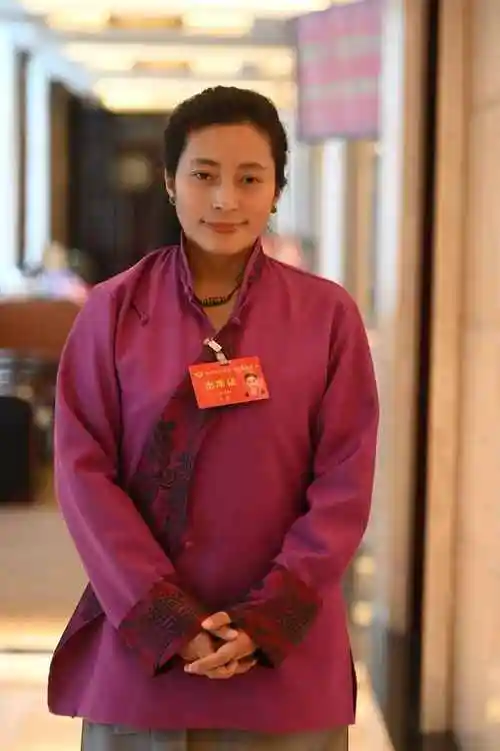 微访谈:"我们的十四五"|省政协委员启米翁姆:讲好高原发展故事传递