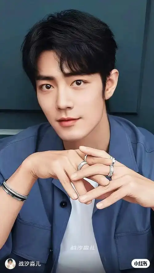 【肖战】#肖战 你是此生最美的风景# 你眼中倒映的星河烂漫,是我不曾