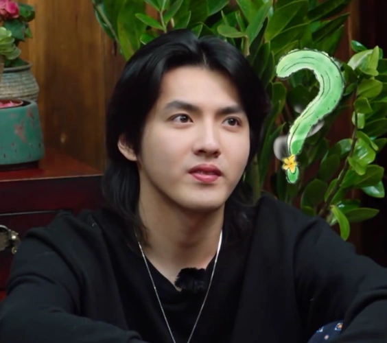 王丽坤的素颜很真实,属于纯天然,给人一种很舒服的感觉,难怪吴亦凡会