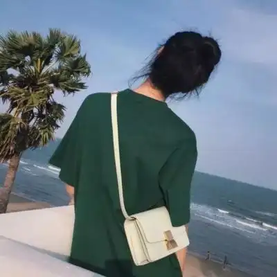 微信头像女生简单背影 你触及不到的最美好_微信头像_我要个性网