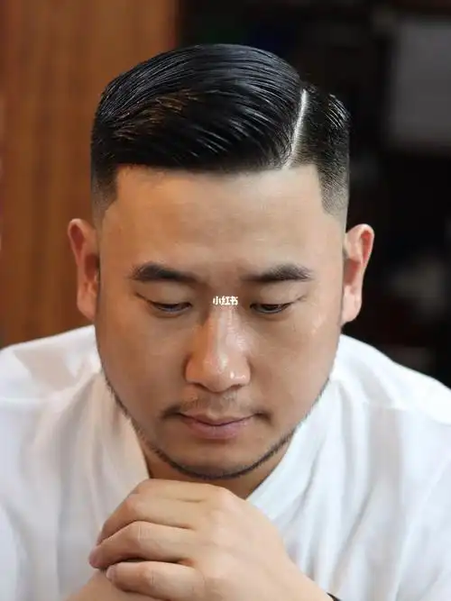 成都男士复古油头馆-杰汐的笔记_男士发型_男士发型参考_时尚_发型