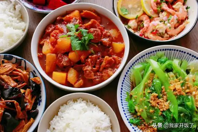 晒晒我家中秋节的午餐,人少也丰盛,家人吃得精光,高兴又舒坦