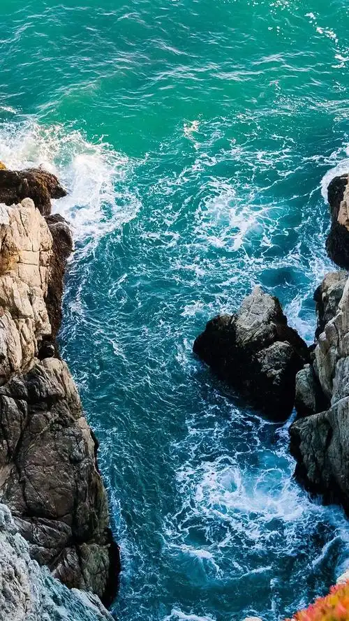 有没有像下图这种角度的天空大海背景图