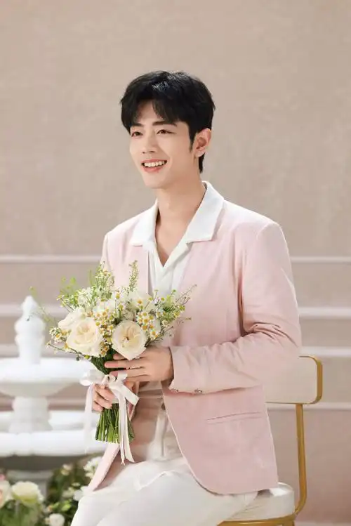 肖战evelom伊芙珑代言人