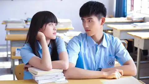 《秘果》推广曲 陈飞宇欧阳娜娜17岁有话说