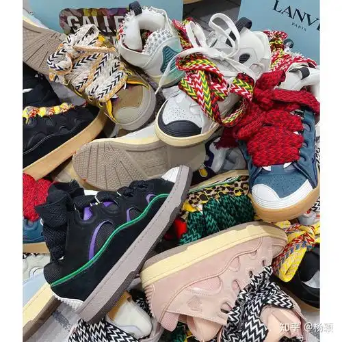 有没有过验的鞋子微商卖的过验的鞋子是不是真的