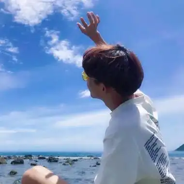 真人蓝色海边侧脸男生头像图片 2023忧郁微信男头图片合集