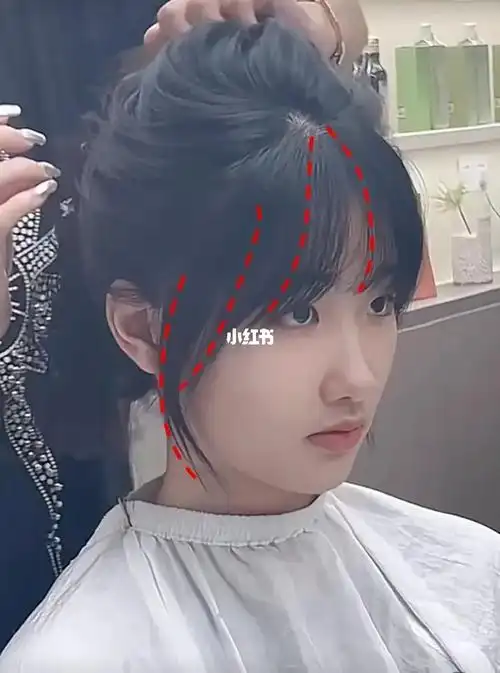 唯一剪到了自己心心念念想要的法式八字刘海