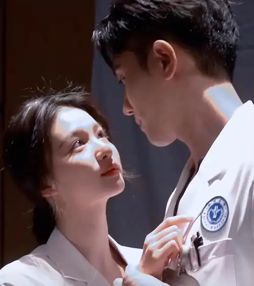 彭冠英王楚然新剧破镜重圆