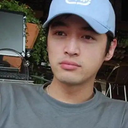 【图】胡歌近期素颜照流出 不化妆的老胡也很帅