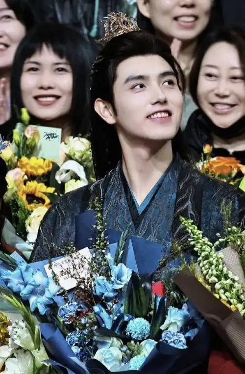 陈飞宇你为什么发语音