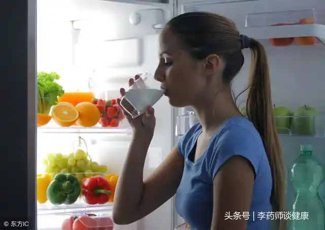 这3类人不宜晚上喝牛奶,快来了解吧
