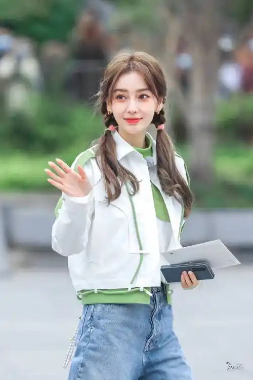 《奔跑吧》官宣定档,白鹿宋雨琦纷纷升咖,杨颖被爆想要飞行遭拒