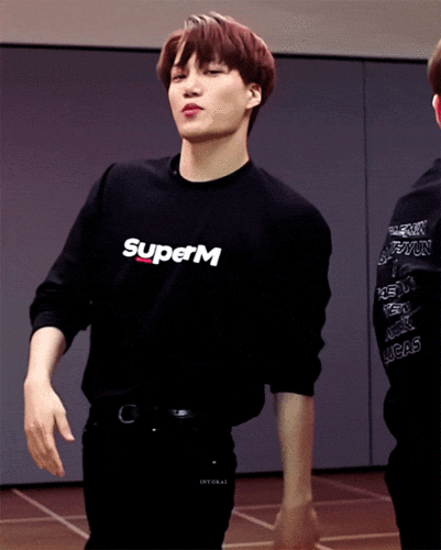 《tiger inside》舞蹈练习视频中身材 舞蹈线条都超hot的钟仁!