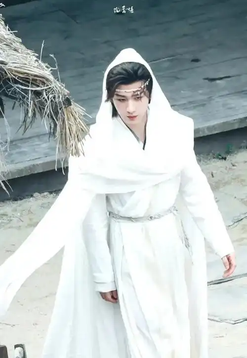 322新鲜事肖战王一博成毅吴磊杨幂关晓彤白鹿