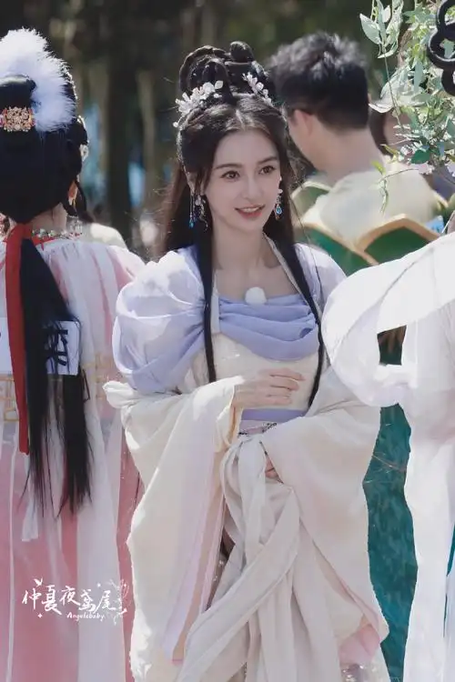 angelababy奔跑吧古装剧照