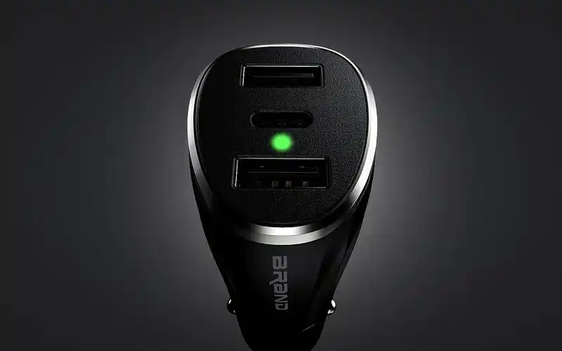 车载充电器外观设计