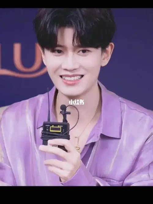 今天是紫色 香芋味的嘉伦90_任嘉伦_娱乐_明星娱乐资讯