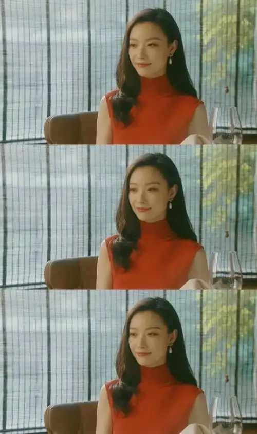 只看了1集《流金岁月》,我就被倪妮一袭红裙惊艳到