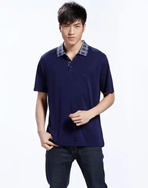 深蓝色格仔翻领短袖上衣