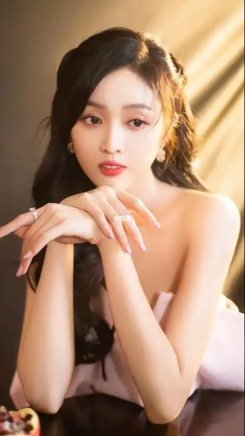 吴宣仪明星写真盛世美颜