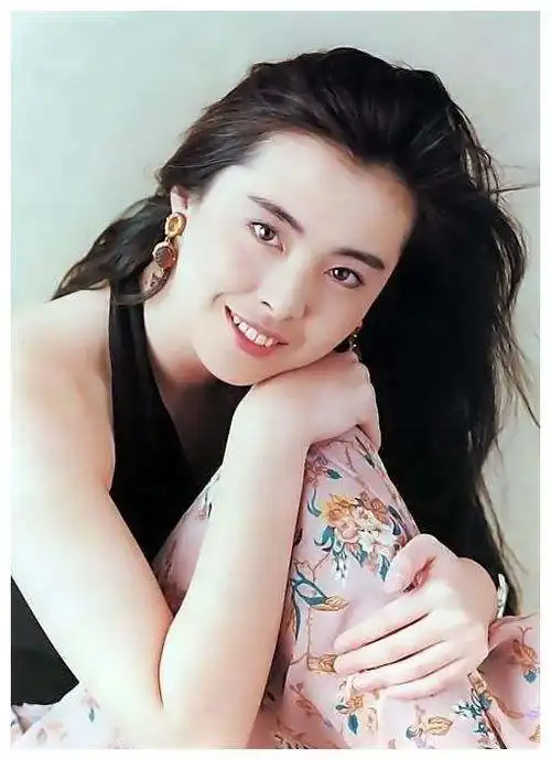 最年轻的女明星,最年轻的女明星最美-图片大观-奇异网