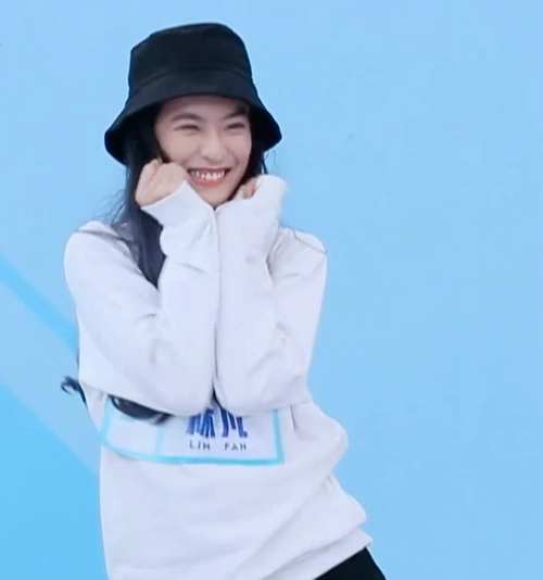 林凡长发渔夫帽