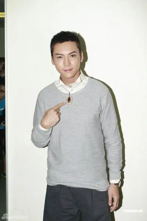 p>陈伟霆(william chan),1985年11月21日出生于 a target="_blank"
