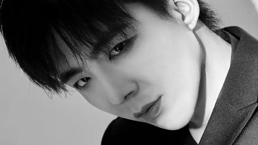 明星摩登兄弟刘宇宁明星风尚壁纸