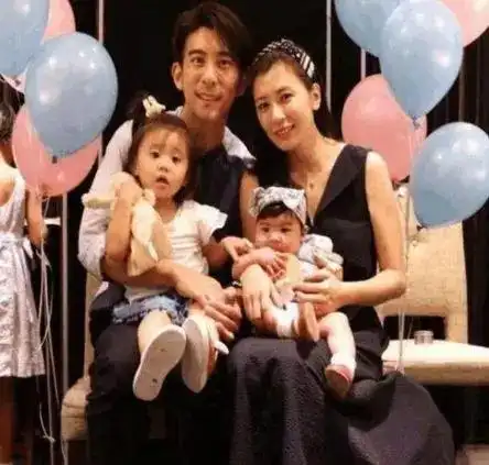 她不顾"家暴"传闻,硬是嫁给贾静雯前夫,如今婚后生活成这样_孙志浩