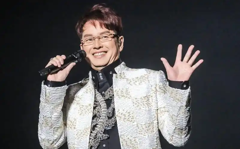 谭咏麟飞一般演唱会音乐会现场全集卡拉ok版