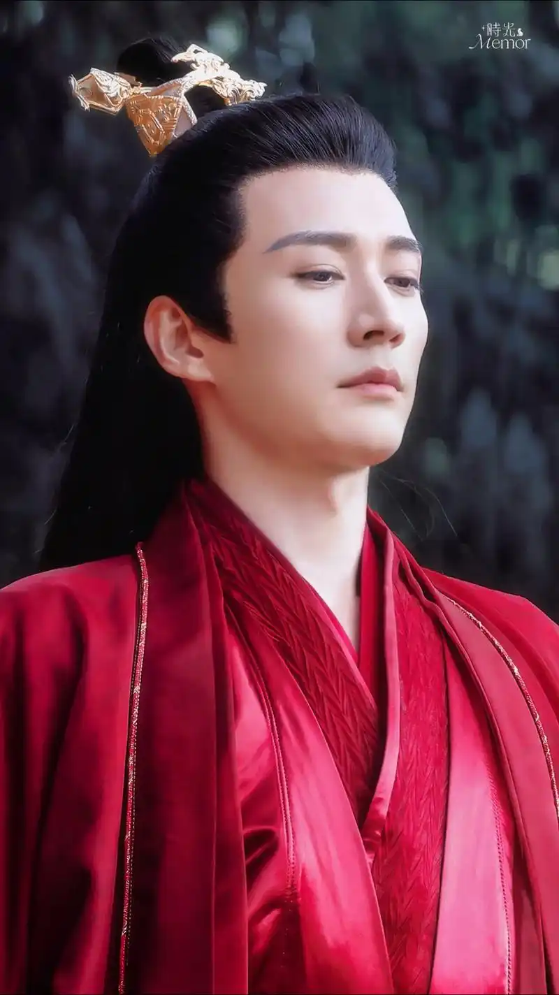 刘学义 第一张照片有种威严感,就喜欢这种居高临下的震慑力# - 抖音