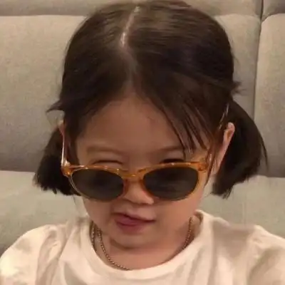 可爱搞怪萌娃头像/皮皮露