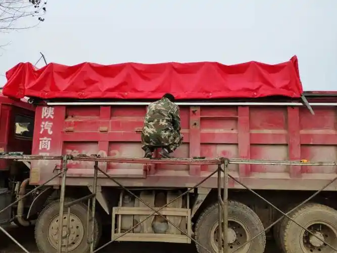 zfpb3渣土车前后伸缩式加盖篷布自卸车环保盖板翻斗车自动篷布