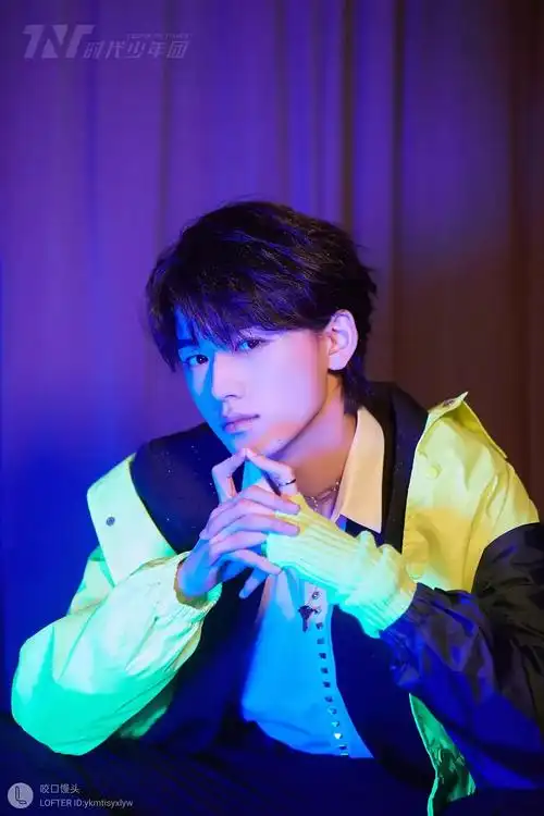 能不能进来发一些宋亚轩公式美帅照