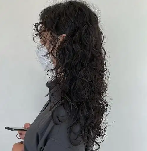 "长发烫满头",风情万种又上头.|长发|发型_新浪新闻