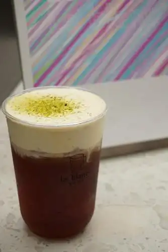 你没喝过的首创斑斓叶芝士奶盖,绝对给你这个夏日的惊喜