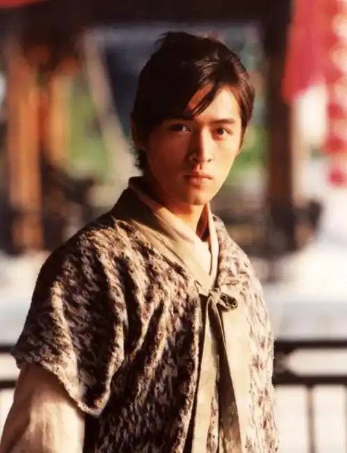 作为好友,袁弘还以为胡歌会就此放弃,却没想到薛佳凝的名字,在他心里